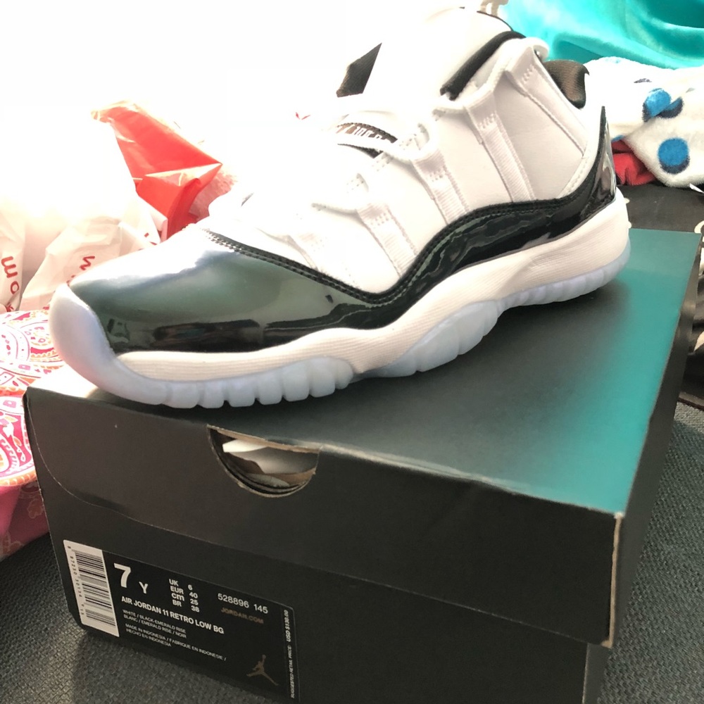 Jordan 11